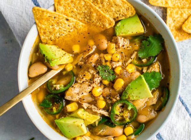 healthy white bean chicken chili