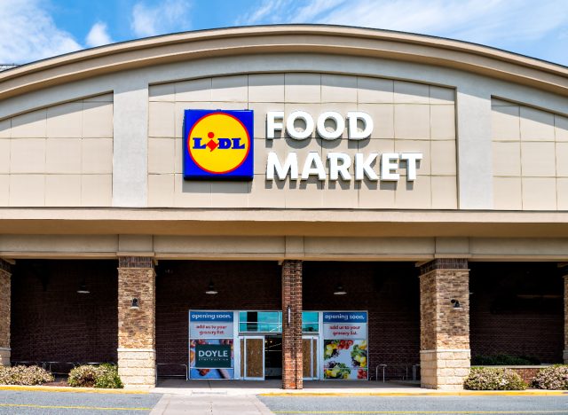 lidl food market exterior