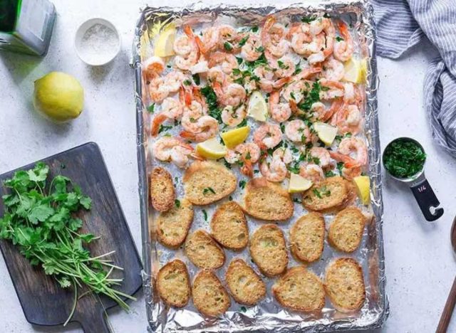 shrimp scampi sheet pan