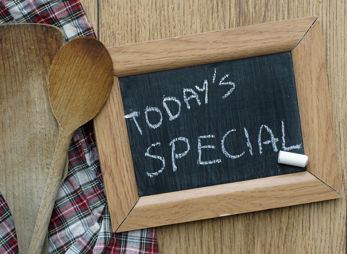 6 Ways Chefs Cut the Cost of Food That Everyone Should Know TrendRadars