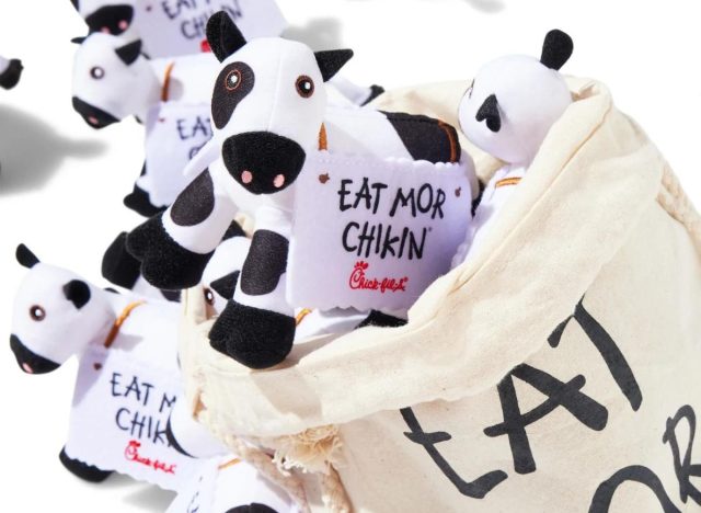 chick fil a stuffed animal