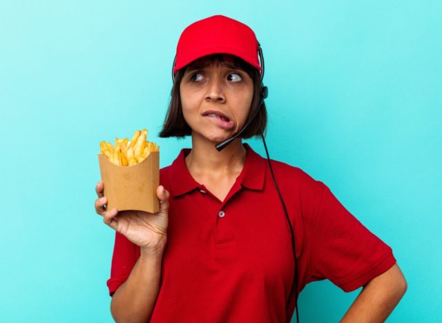 8 Lies Fast-Food Workers Admit to Telling Customers