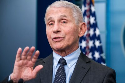 Virus Experts Say "Do This Now" to Avoid COVID, as Dr. Fauci Holds Final Press Conference