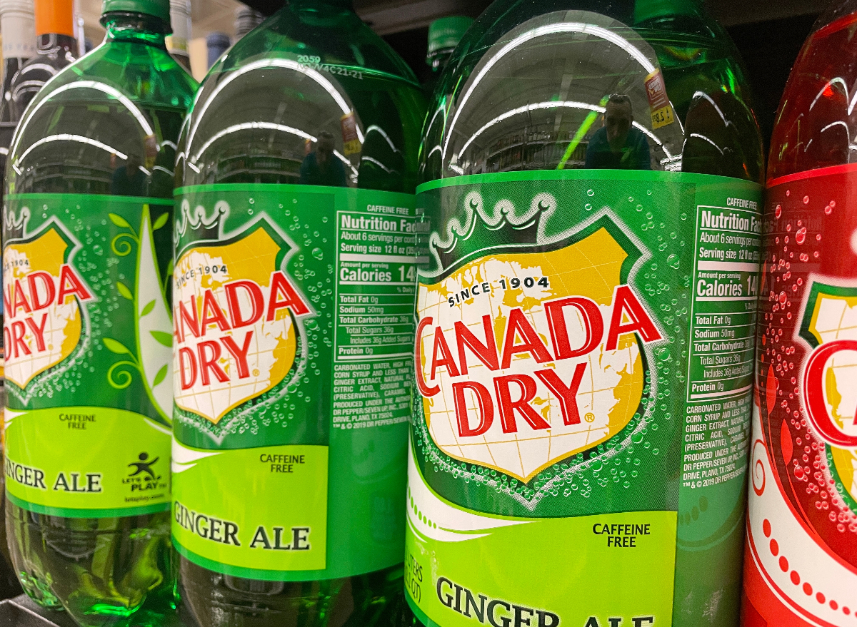 ginger ale bottles on grocery store shelf