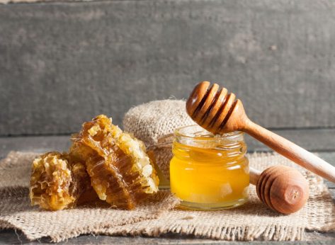 Sweet! Honey May Improve Blood Sugar & Cholesterol
