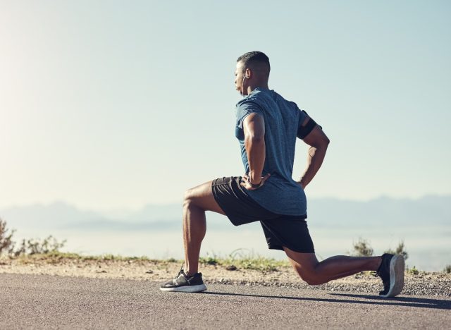 man performing split squats lunges exercises to slow muscle aging