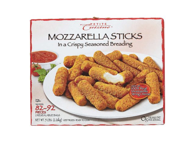 petite cusine mozzarella stickjs