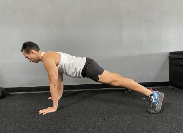 plank jacks exercise