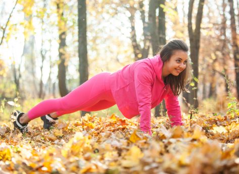 The “Turkey-Burn” Workout to Debloat Post-Thanksgiving