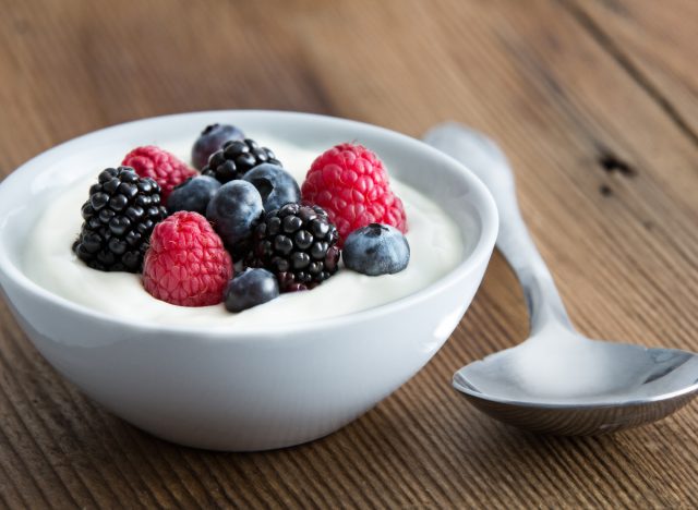 yogurt with fresh fruit