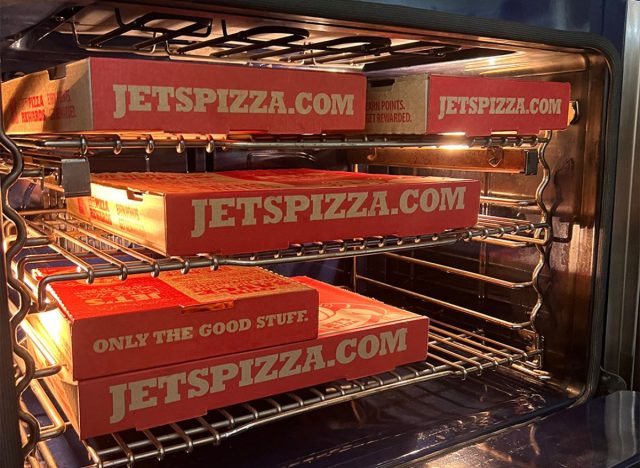 Jet's Pizza