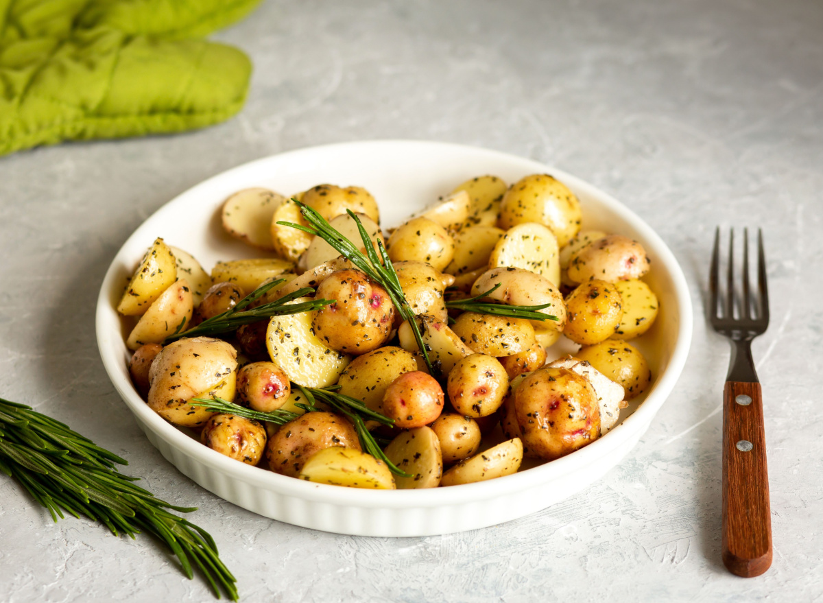 Roasted New Potatoes - Hungry Healthy Happy