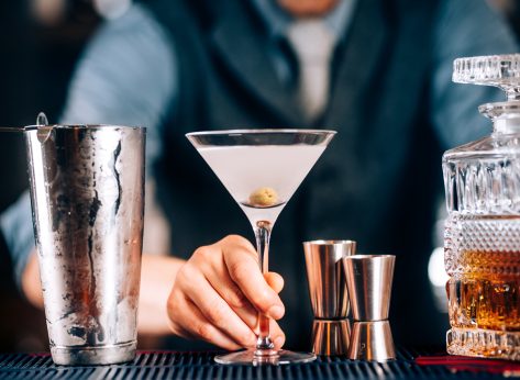 7 Old-Fashioned Drinks That Should Never Make a Comeback