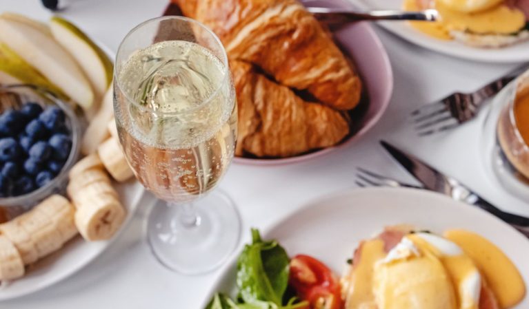 The #1 Order to Never Make at Brunch, According to Chefs