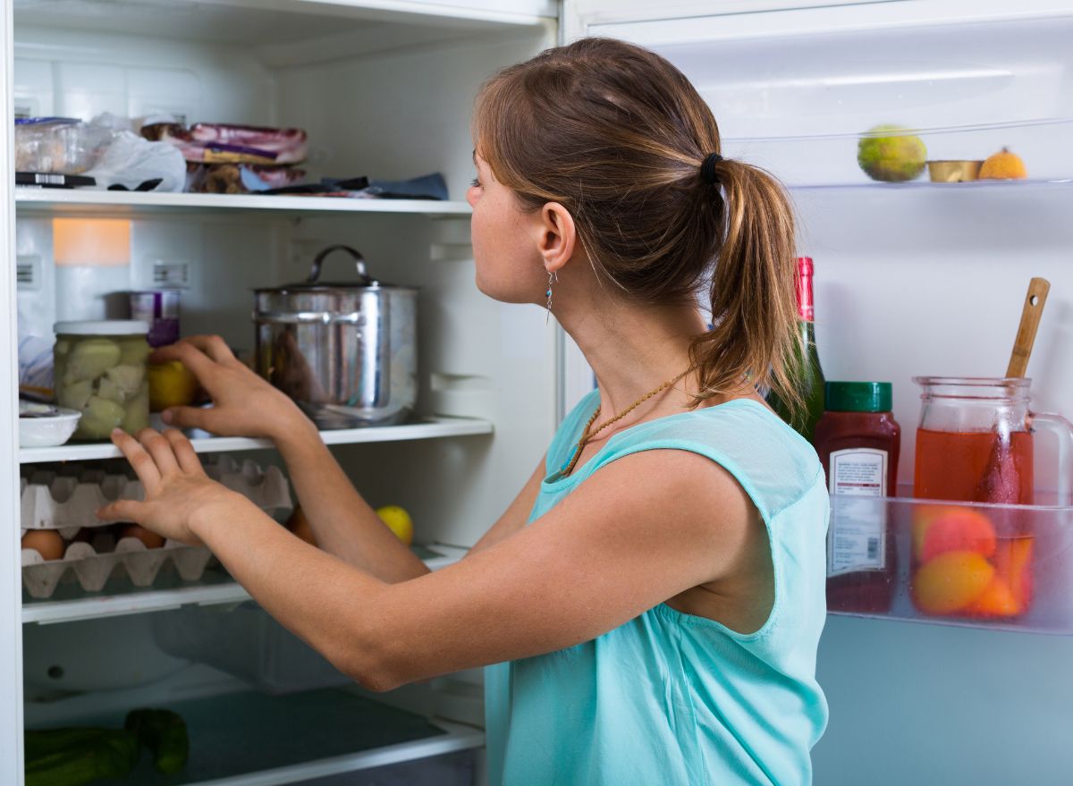 5 Refrigerator Cleaning Hacks To Try Before Hosting Another Event