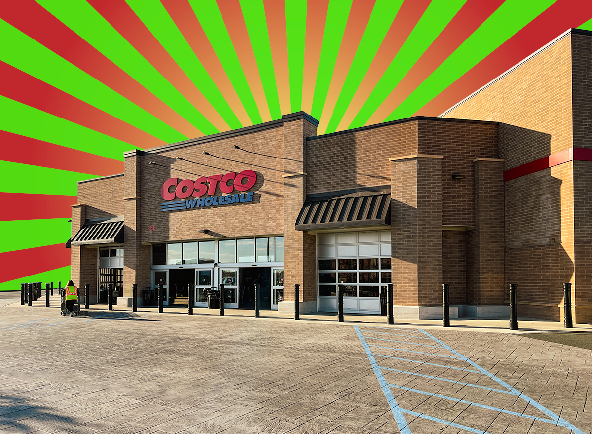 Costco_storefront_holiday_joe_hureon