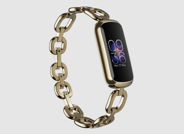 Fitbit luxe with gold band