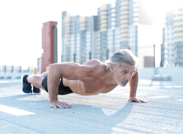 mature man doing pushups to get rid of moobs