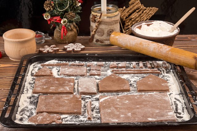 preparing a gingerbread house