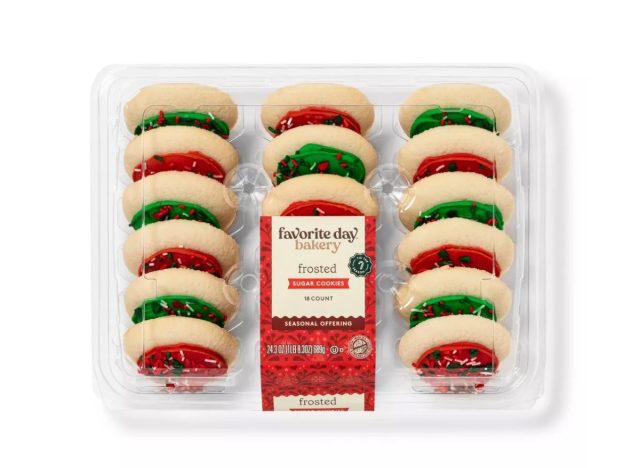 https://www.eatthis.com/wp-content/uploads/sites/4/2022/12/target-favorite-day-holiday-red-green-frosted-cookies.jpg?quality=82&strip=all&w=640