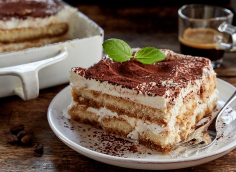 10 Restaurant Chains With the Best Tiramisu
