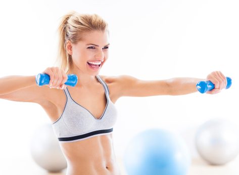 The #1 Tricep Workout to Firm Dreaded Arm Sag