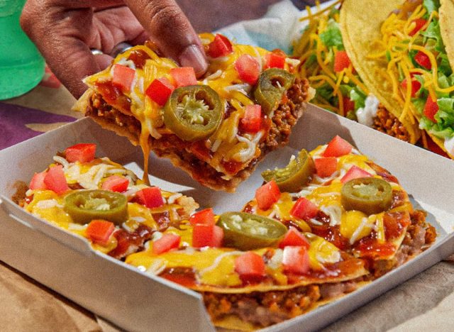 Cheesy Jalapeño Mexican Pizza Combo taco bell