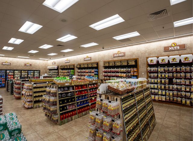 buc-ee's inside