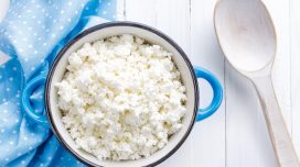cottage cheese in a bowl, healthy foods for quicker weight loss