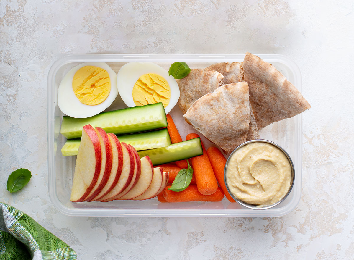 Healthy snacks for diabetics egg vegetables fruit nuts hummus