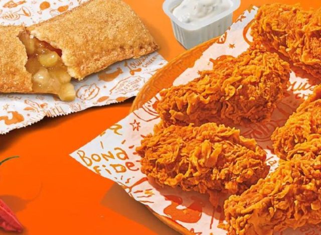 popeyes ghost pepper wings and apple pie