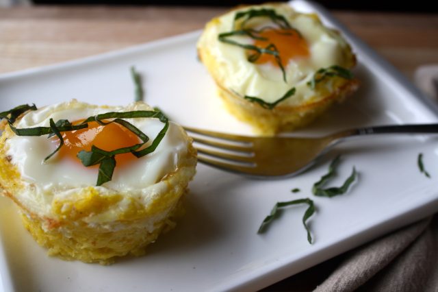 spaghetti squash egg in a hole