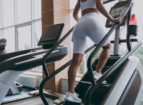 This Stair Climber Workout Will Help You Sculpt Lean Thighs