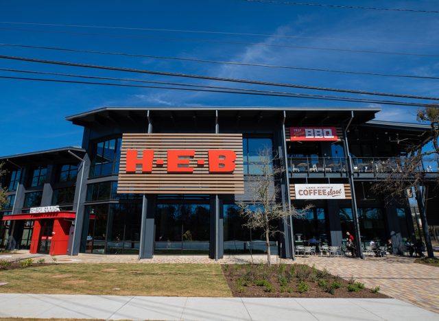 New HEB store in Lake Austin, Texas.