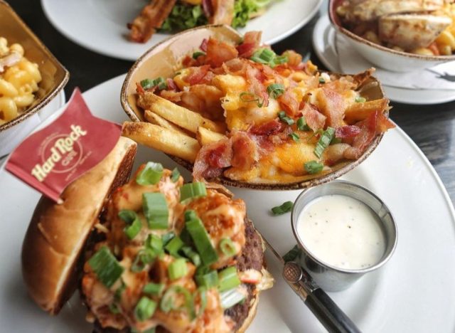 Hard Rock Café burger