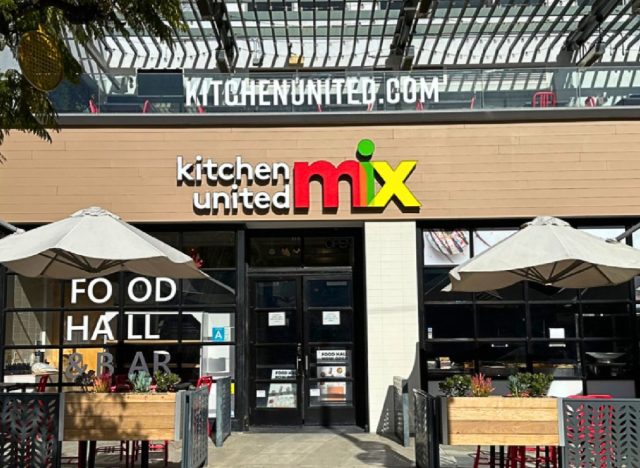 Kitchen United Mix food hall CA