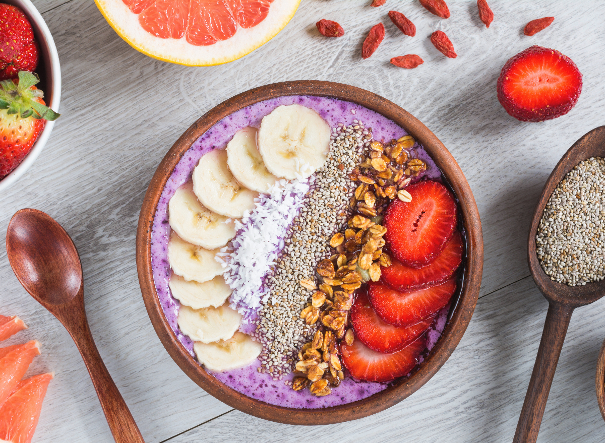 colorful berry chia seed yogurt bowl, breakfast superfoods to burn fat concept