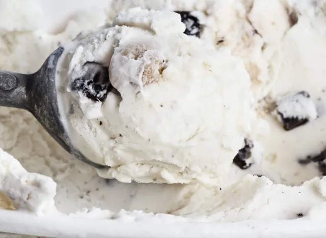 chocolate chip cookie dough ice cream