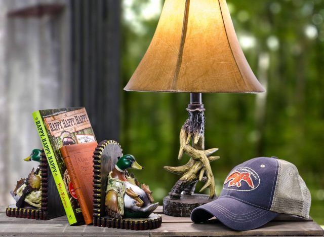 cracker barrel Duck Commander collection