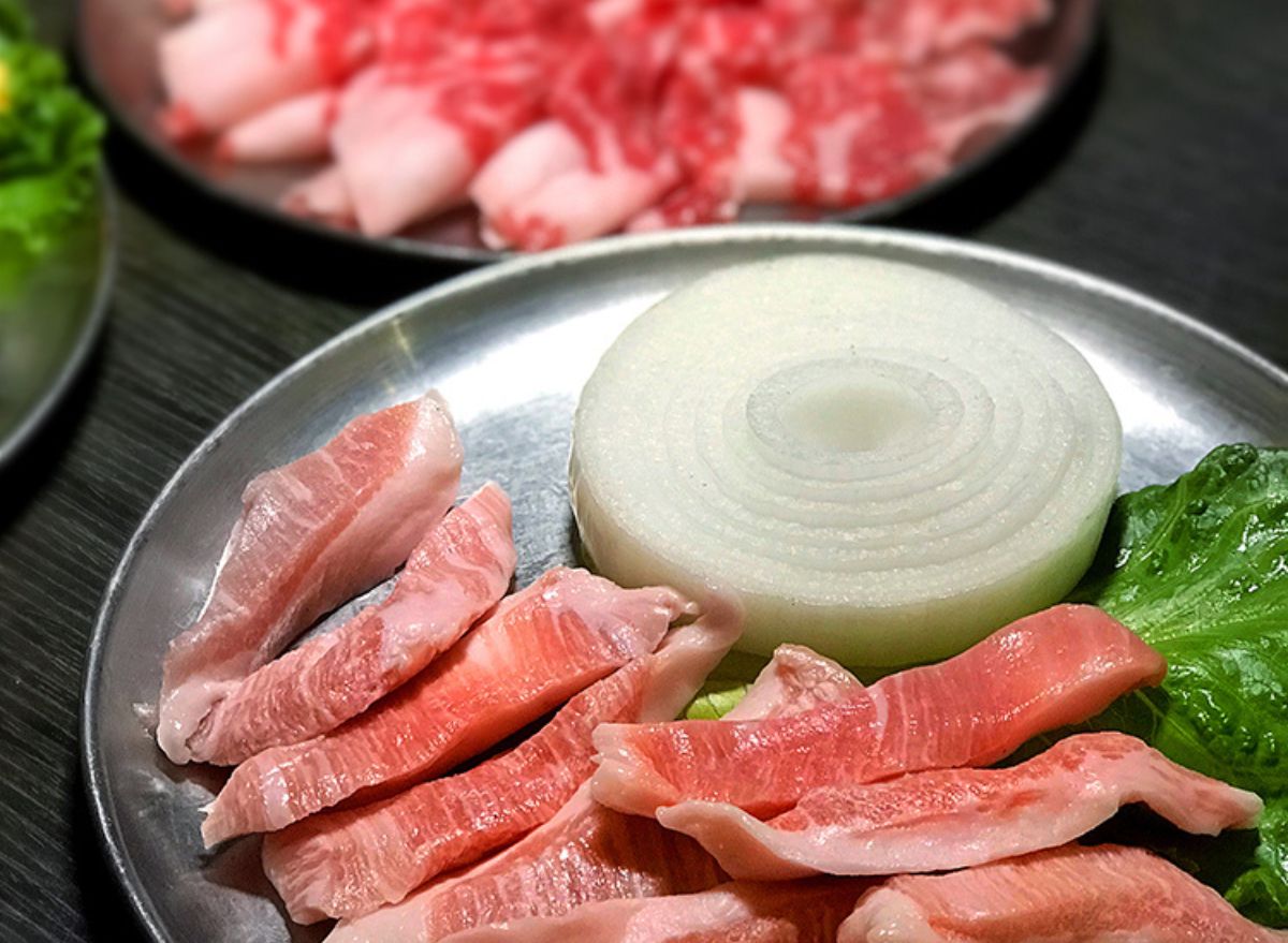 7 Affordable Steakhouses That Offer the Best Value