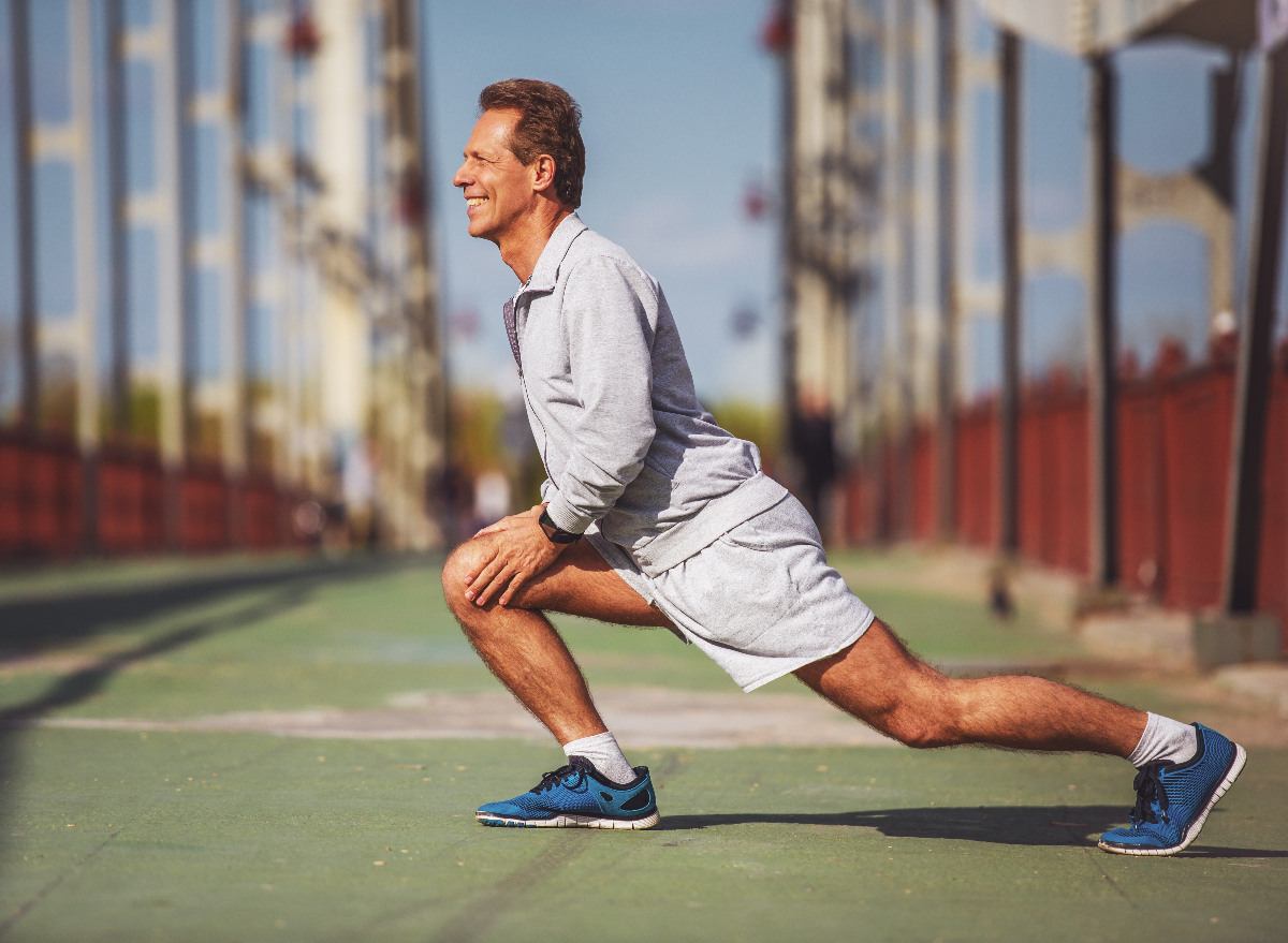 mature man doing lunges, demonstrating how to increase your stamina after 50