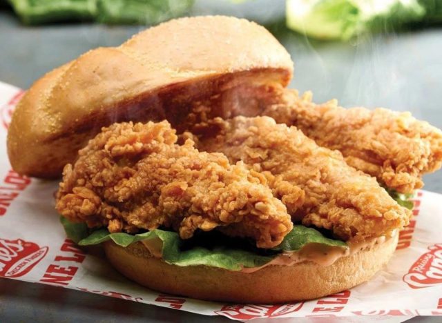 raising canes chicken sandwich