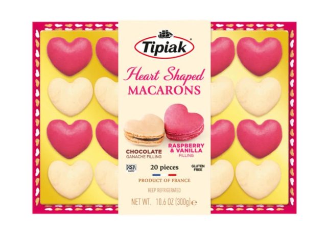 tipiak heart shaped macarons