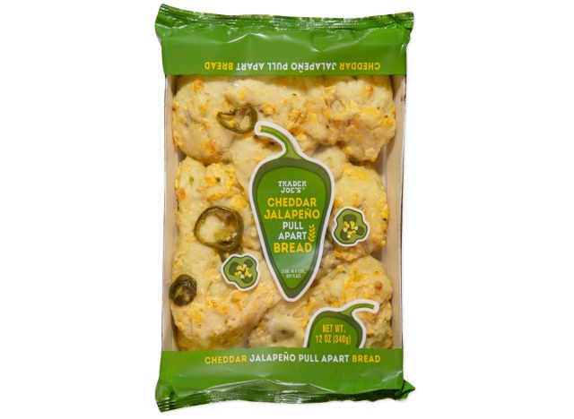 trader joe's cheddar jalapeño pull apart bread