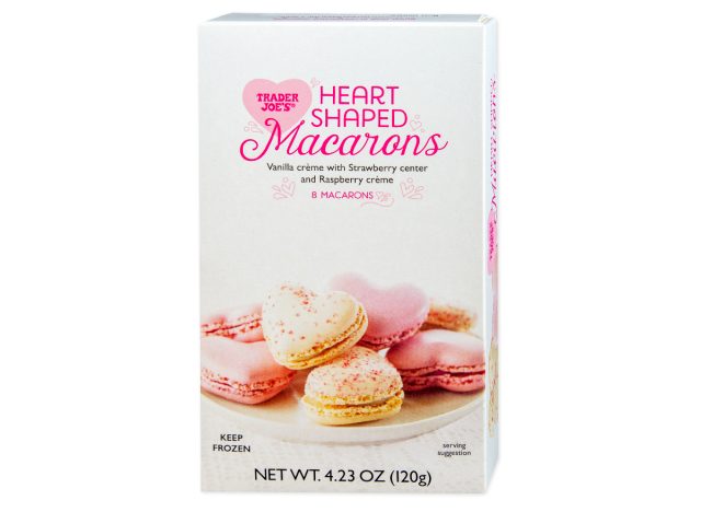 trader joe's heart shaped macarons