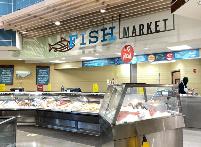 whole foods seafood department