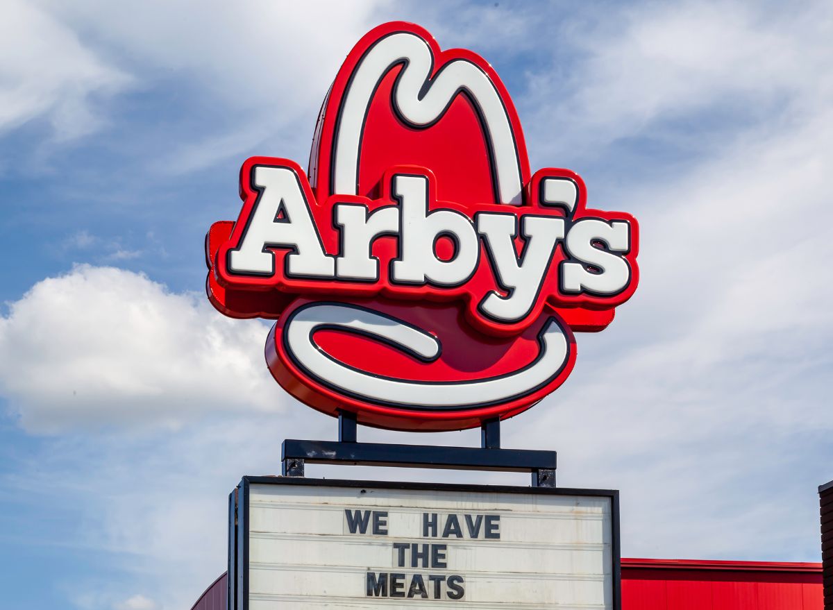 Arby's sign