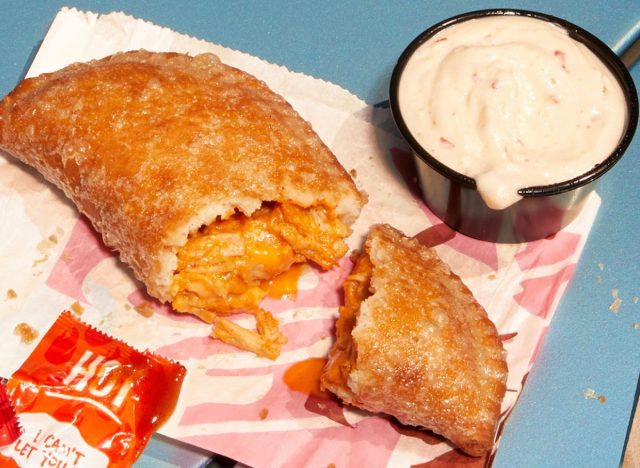 Taco Bell's Cheesy Chicken Crispanada