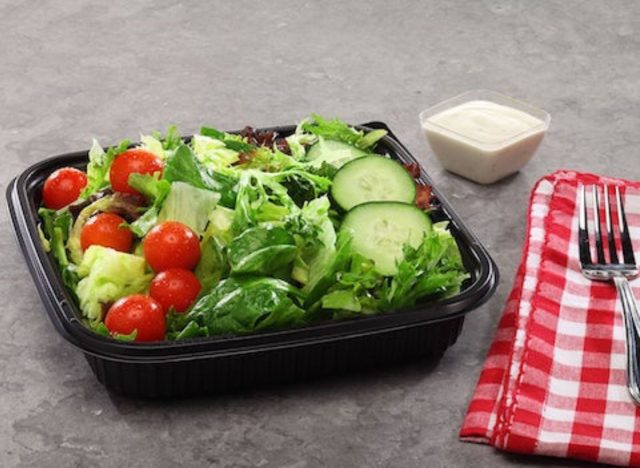 Golden Corral salad, unhealthiest restaurant salad