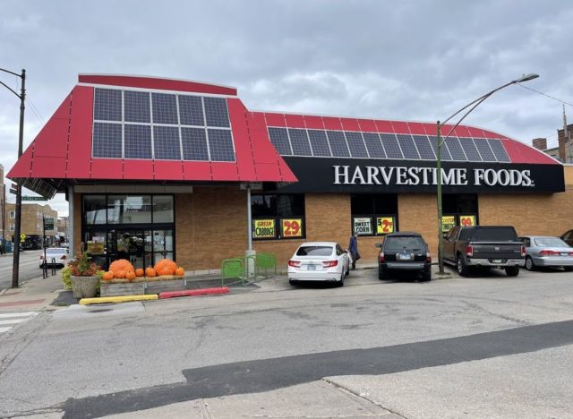 HarvesTime Foods exterior